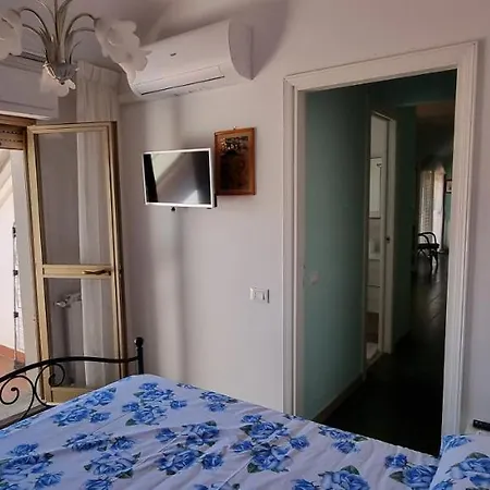 La Casina Al Mare Apartment