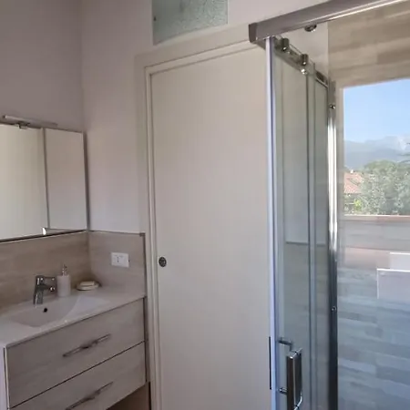 La Casina Al Mare Apartment *