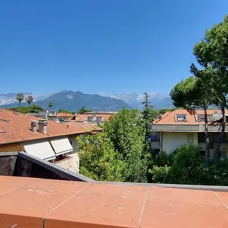 La Casina Al Mare Marina di Massa