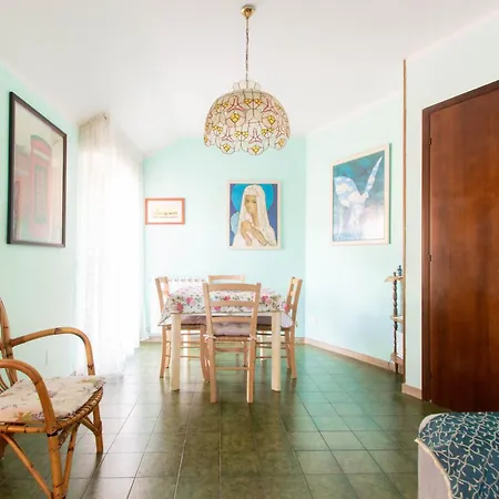 La Casina Al Mare Marina di Massa